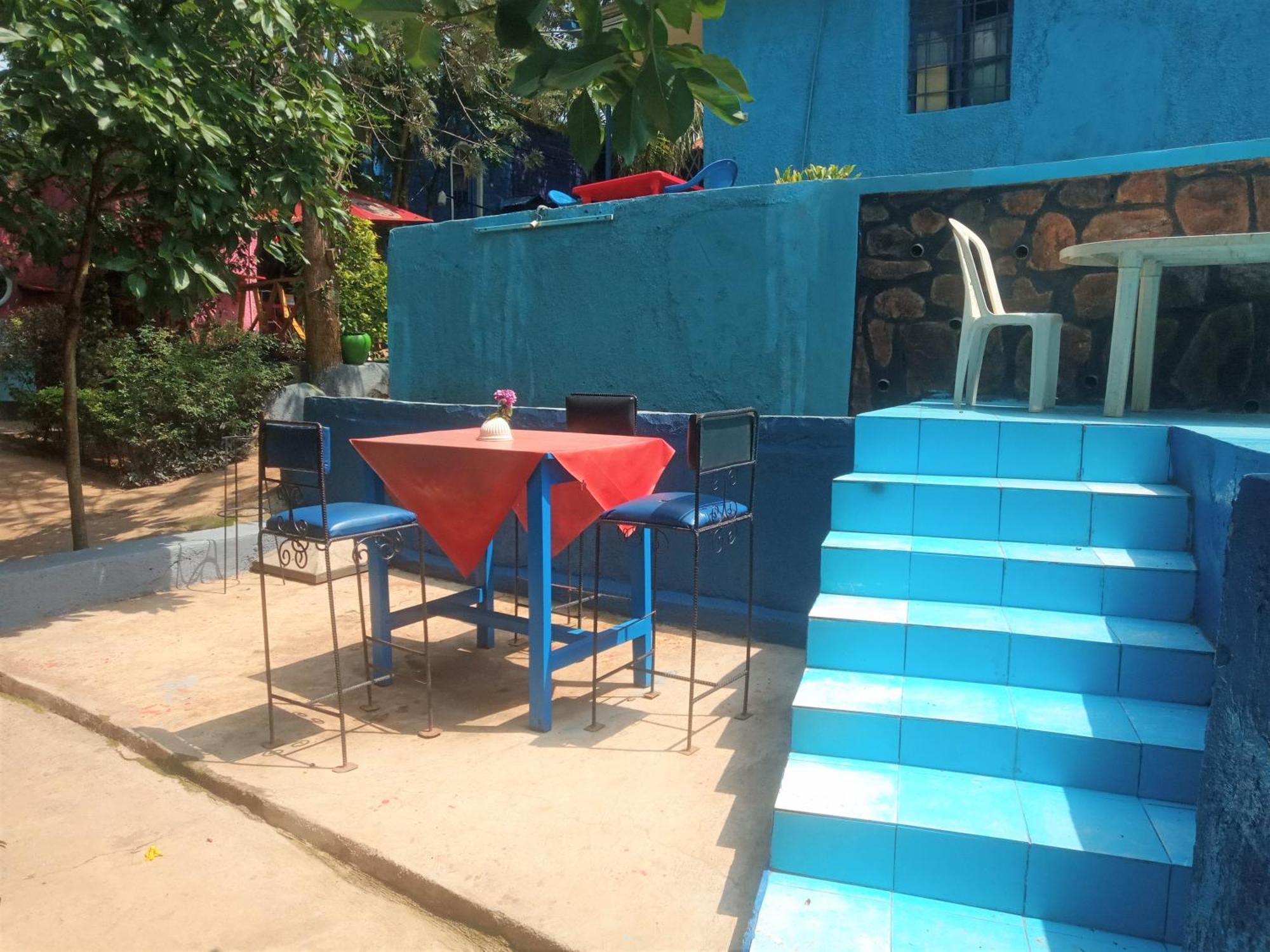 Colours Club And Spa Kigali Exterior foto
